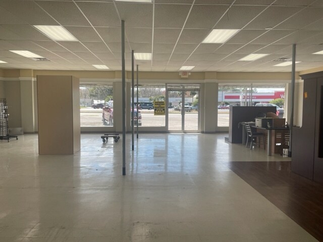 More Photos Of 411 W Madison St, Starke Storefront Retail Office For Lease