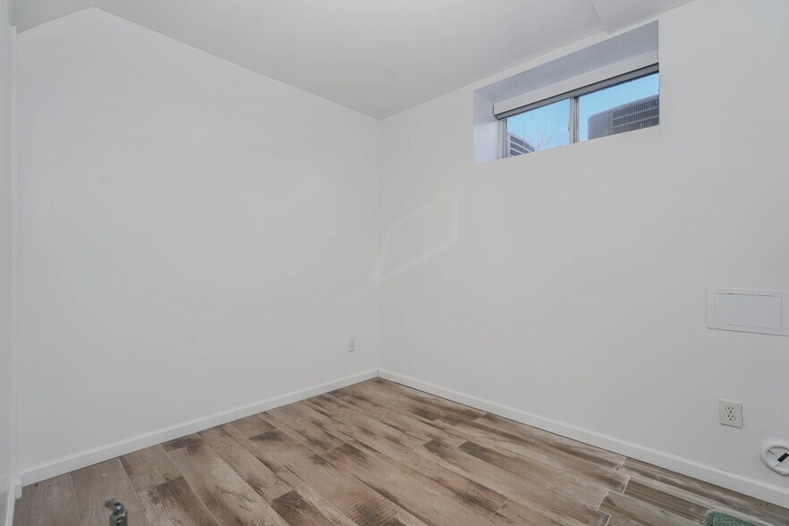 More Photos Of 1330-1332 Rockland Ave, Staten Island Medical For Lease