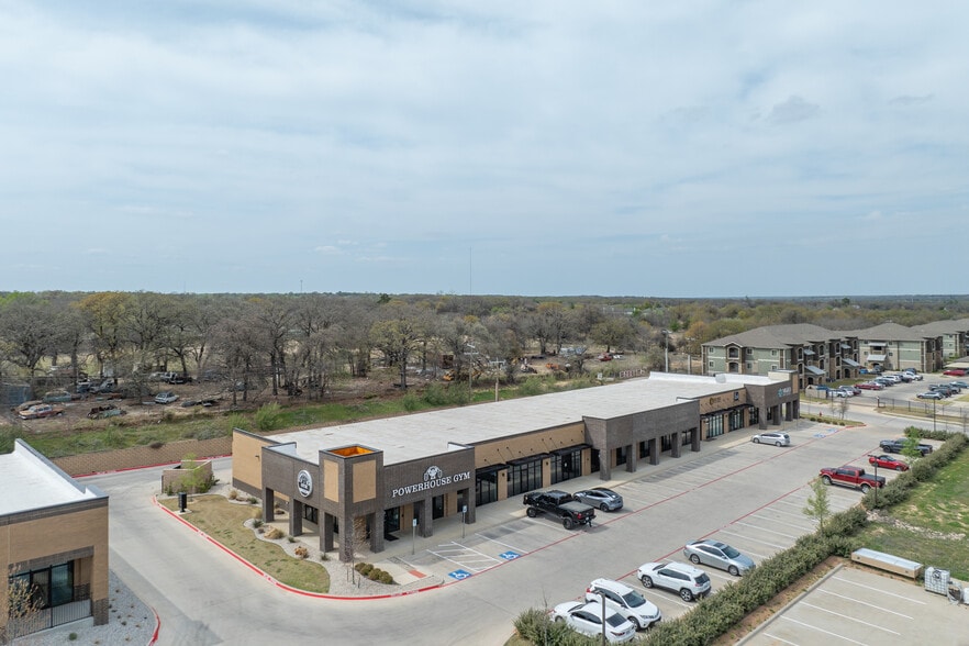 Primary Photo Of 1801 Fort Worth Hwy, Weatherford Storefront Retail Office For Lease