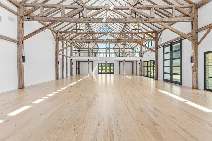 More Photos Of 2769 RS County Road 3160, Emory Lodge Meeting Hall For Lease