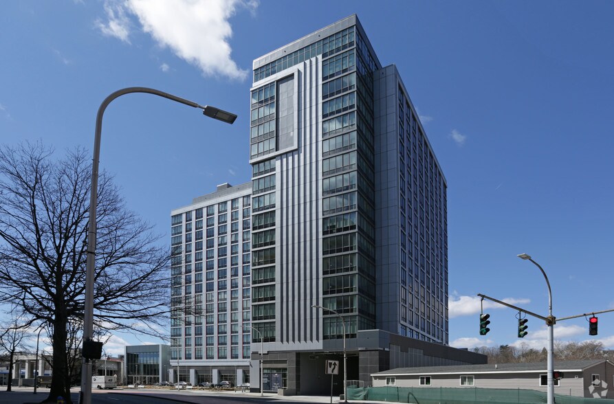 More Photos Of 57 Bank St, White Plains Apartments For Lease