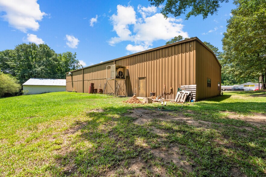 More Photos Of 199 Main St, Whitesburg Industrial For Sale