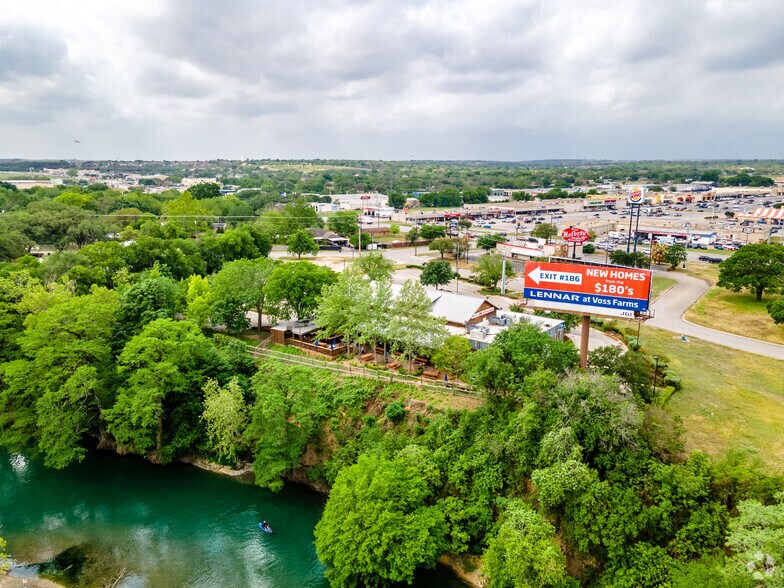 More Photos Of 1515-1575 Kuehler Ave, New Braunfels Freestanding For Lease