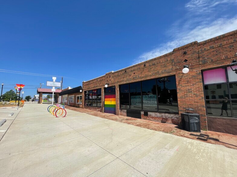 More Photos Of 2125-2137 NW 39th St, Oklahoma City Storefront For Sale