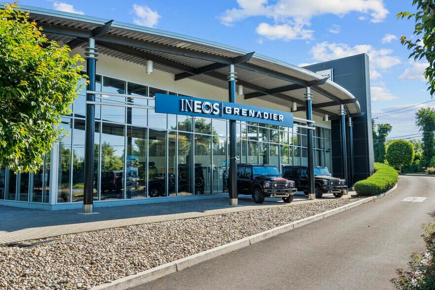 More Photos Of 100 Federal Rd, Danbury Auto Dealership For Sale