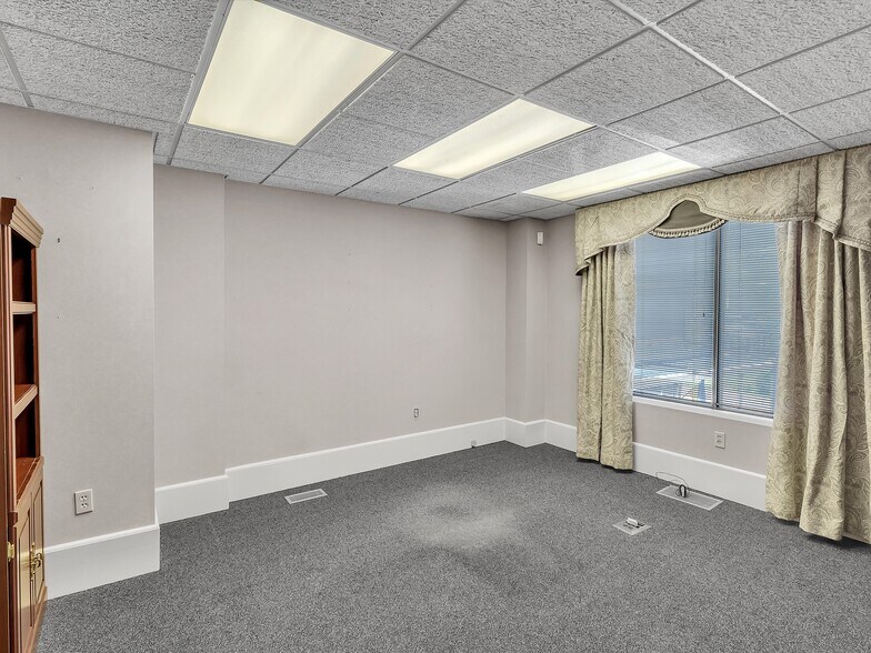 More Photos Of 624 W Main St, Sylva Bank For Sale