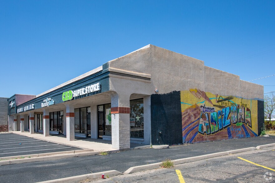 More Photos Of 5801-5809 E 22nd St, Tucson Storefront For Lease