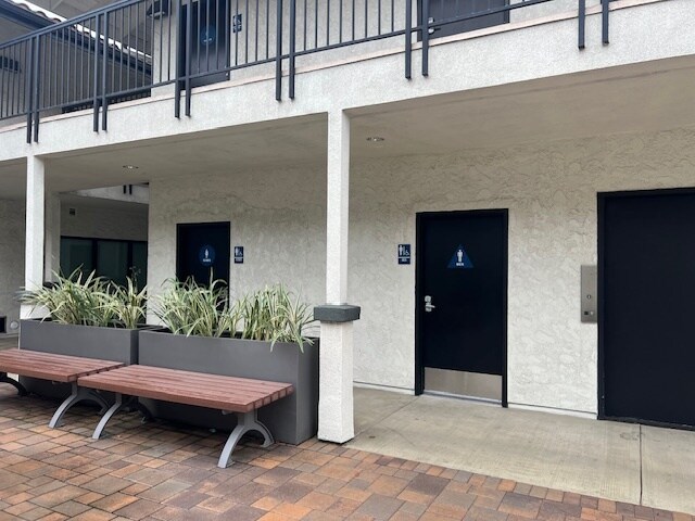 More Photos Of 13017 Artesia Blvd, Cerritos Medical For Lease