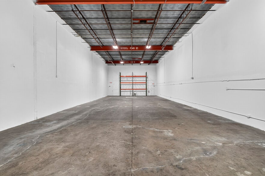 More Photos Of 3402 SW 26th Ter, Fort Lauderdale Warehouse For Lease