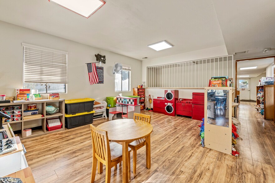 More Photos Of 217 E Earlham St, Ramona Medical For Sale