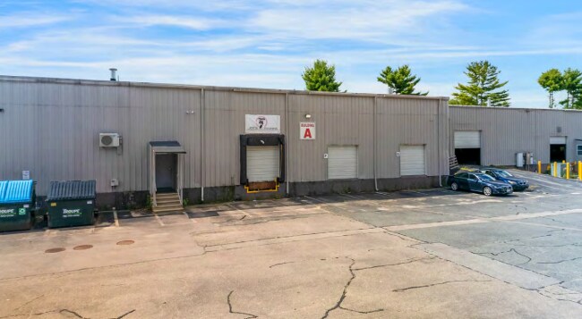 More Photos Of 285 Circuit St, Hanover Distribution For Lease