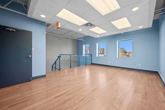 More Photos Of 355 Harry Walker Pky N, Newmarket Light Distribution For Lease