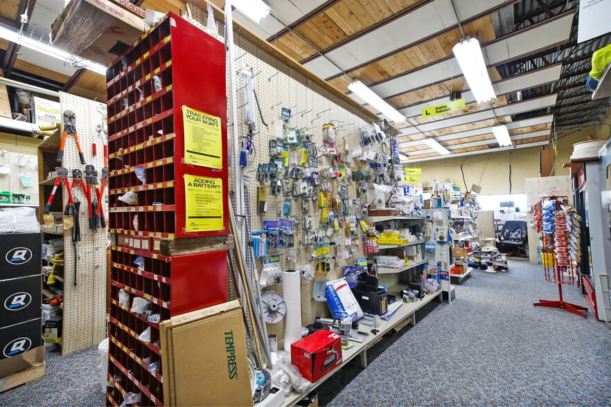 More Photos Of 35699 Highway 61 Blvd, Lake City Specialty For Sale