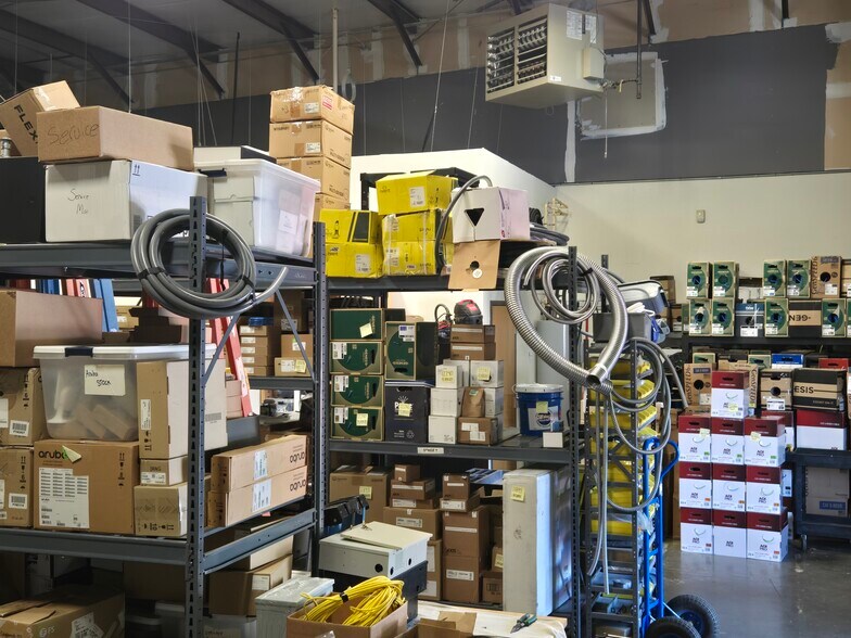 More Photos Of 7750B Trinity Rd, Cordova Light Distribution For Lease