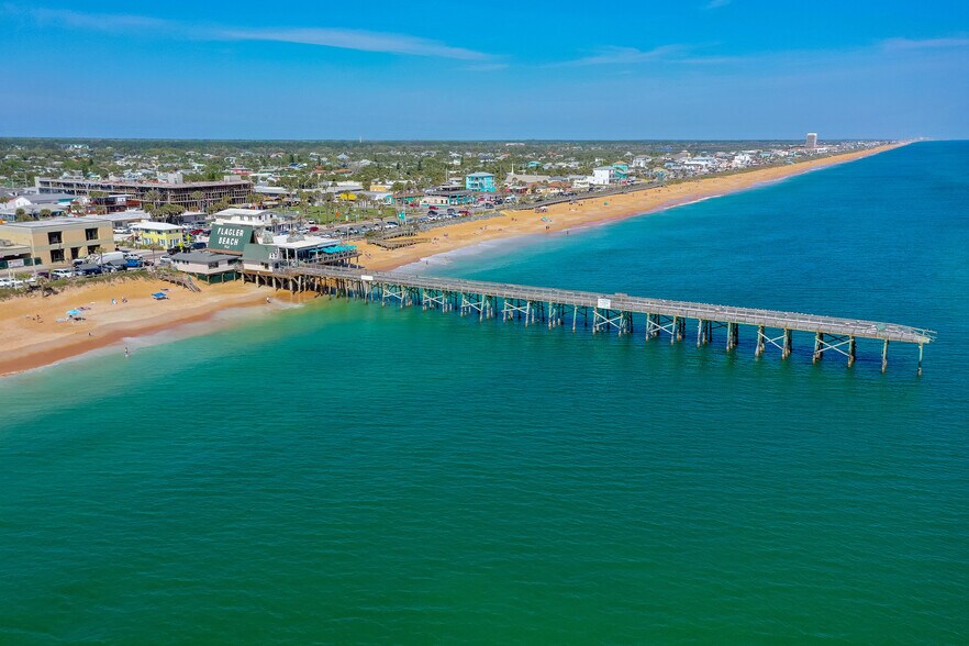 More Photos Of 1544 S Oceanshore Blvd, Flagler Beach Hotel For Sale