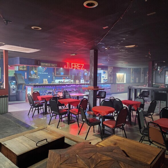 More Photos Of 12774 Market Street Rd, Houston General Retail For Sale