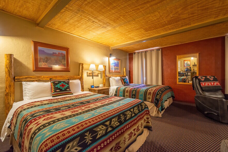 More Photos Of 627 Sudderth Dr, Ruidoso Hotel For Sale