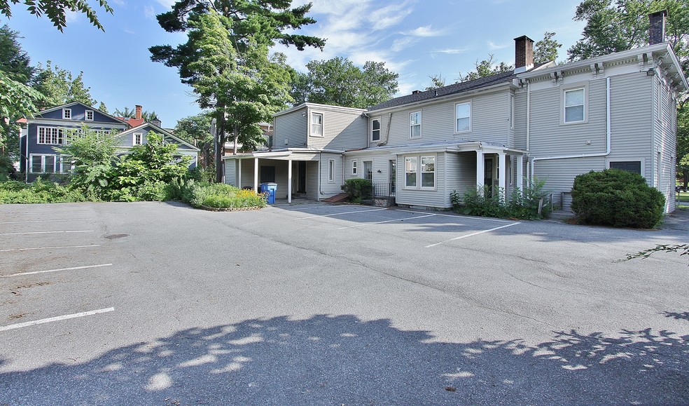 More Photos Of 231 Clinton Ave, Kingston Loft Creative Space For Sale