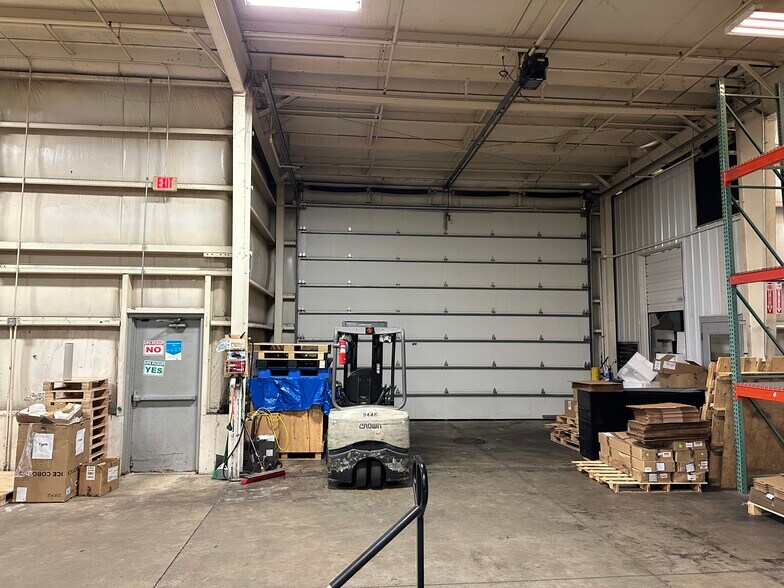 More Photos Of 101 E Roosevelt Ave, Zeeland Manufacturing For Lease