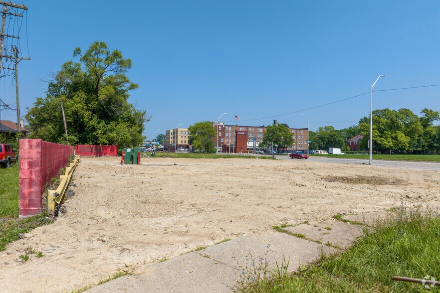 More Photos Of 11501 Woodward Ave, Detroit Land For Lease