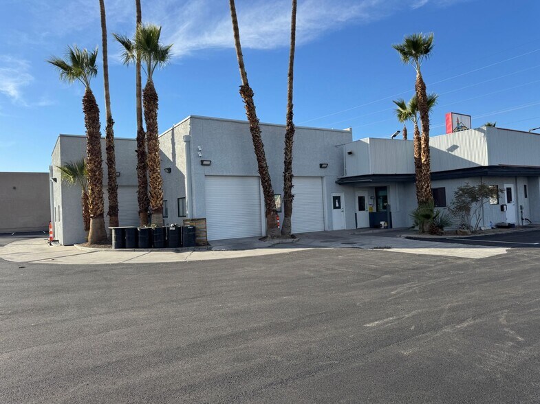 More Photos Of 2445 E Sahara Ave, Las Vegas Auto Dealership For Lease