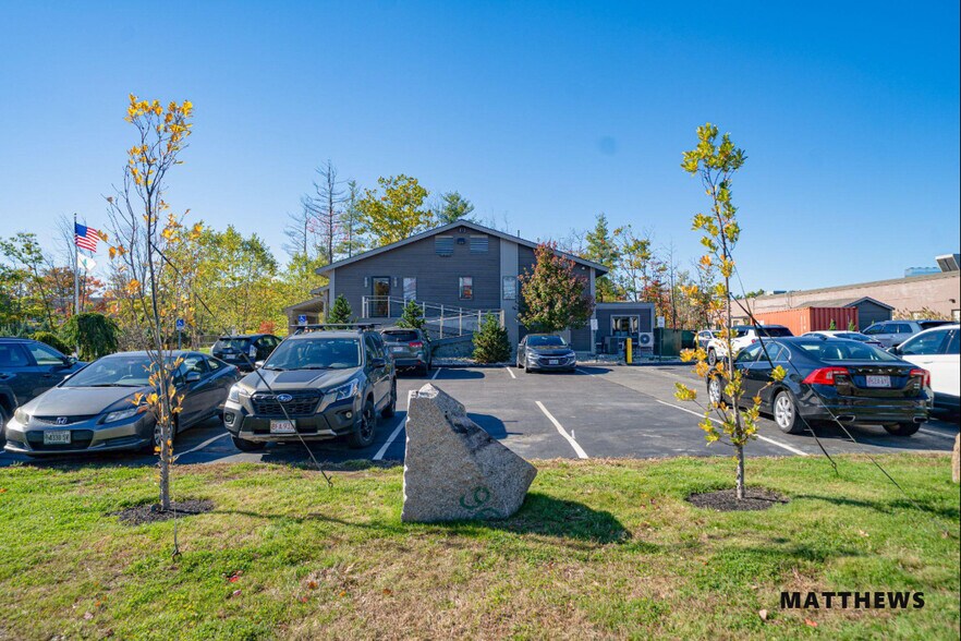 More Photos Of 254 Western Ave, South Portland Medical For Sale