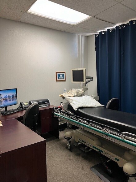 More Photos Of 5475 Walnut Ave, Chino Medical For Lease