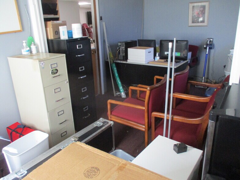 More Photos Of 1344 N 9th St, Griffin Religious Facility For Sale