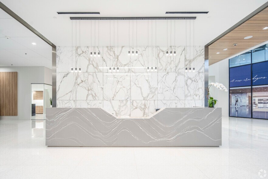 More Photos Of 12377 Merit Dr, Dallas Office For Lease