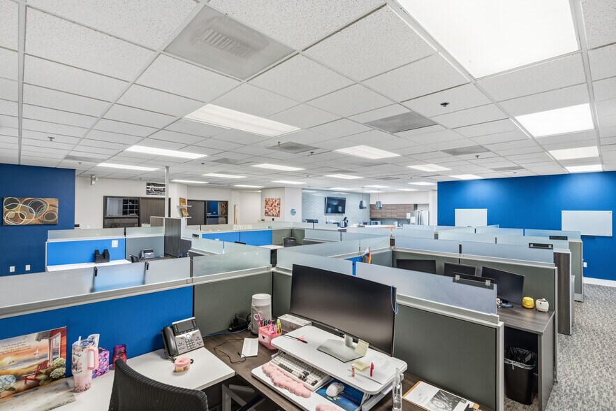More Photos Of 3087 E Warm Springs Rd, Las Vegas Office For Sale