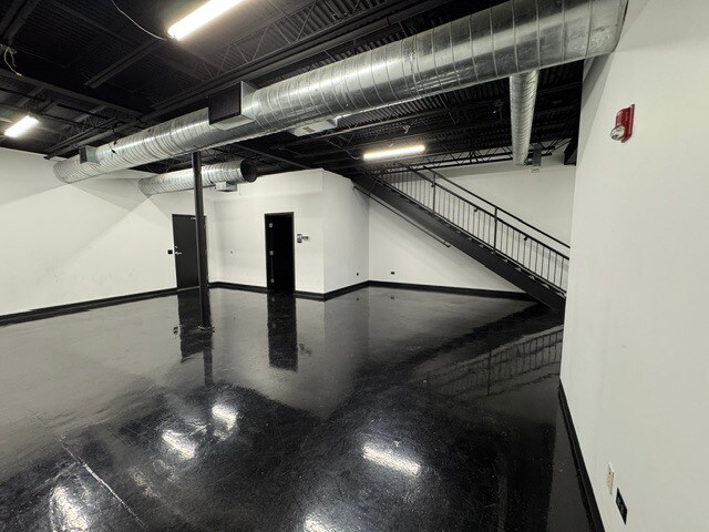 More Photos Of 2600 Beverly Court, Suite 107,, Aurora Light Distribution For Lease