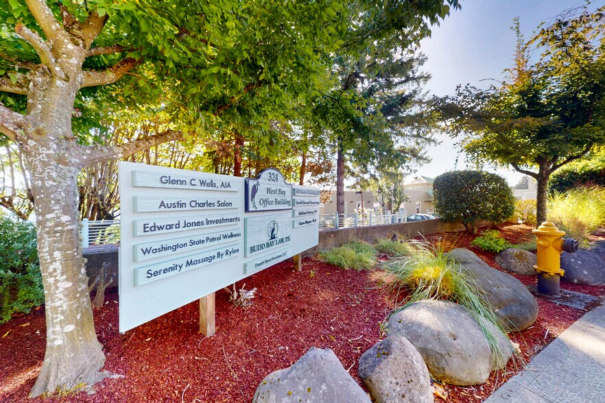 More Photos Of 324 W Bay Dr NW, Olympia Medical For Lease