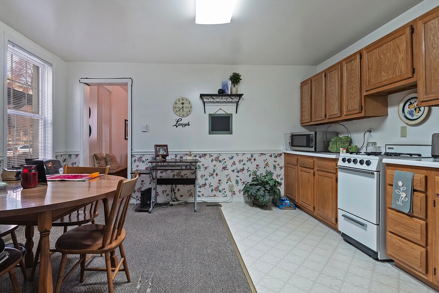 More Photos Of 48 E 200 N, Salt Lake City Multifamily For Sale