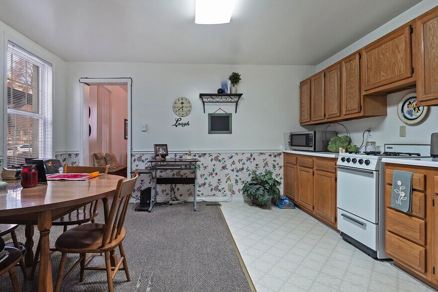 More Photos Of 48 E 200 N, Salt Lake City Apartments For Sale