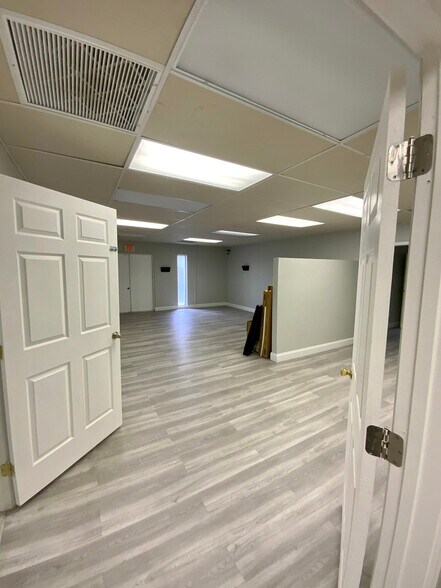 More Photos Of 7664 S US Highway 1, Port Saint Lucie Medical For Lease