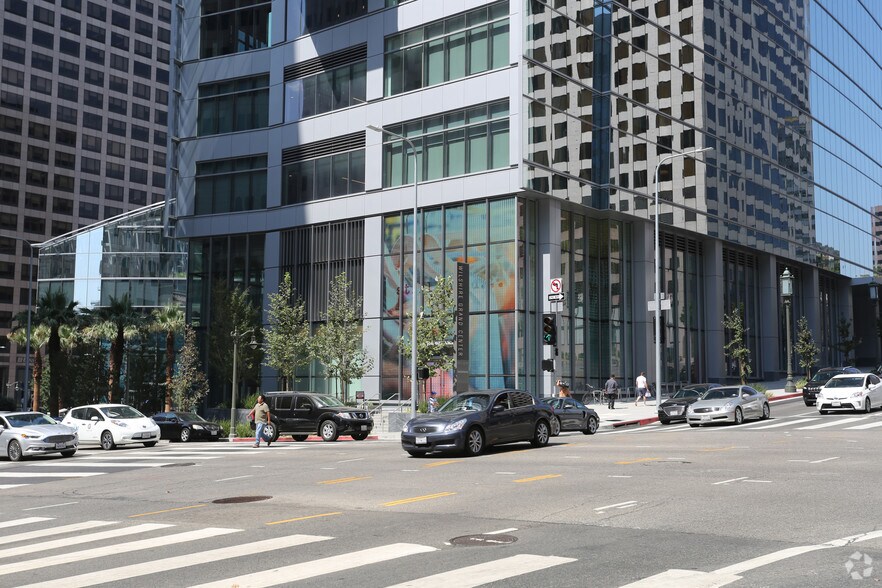 More Photos Of 900 Wilshire Blvd, Los Angeles Office For Lease