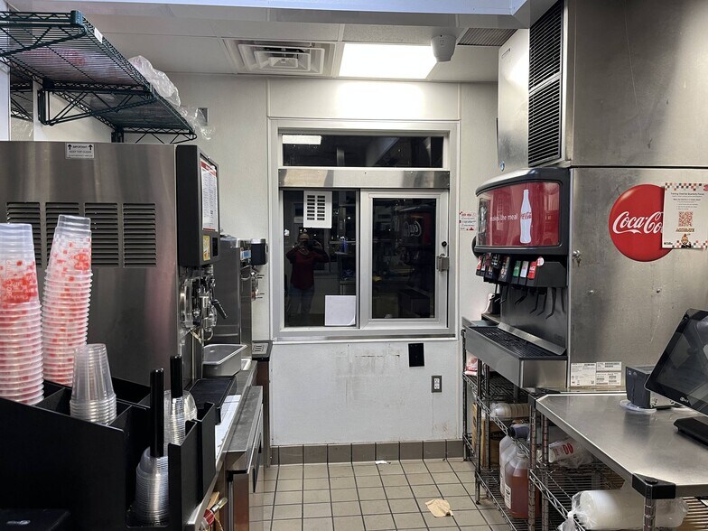 More Photos Of 6720 Highway 45 Alt S, West Point Restaurant For Sale