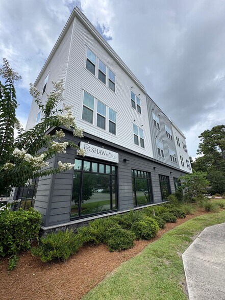 More Photos Of 724 S Kerr Ave, Wilmington Apartments For Lease