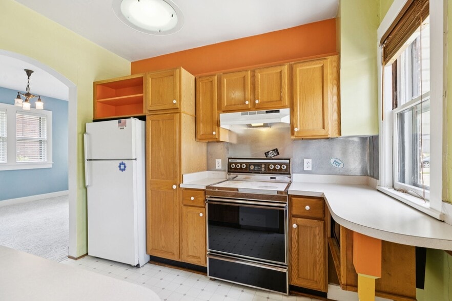 More Photos Of 1604 17th Ave S, Nashville Office Residential For Sale