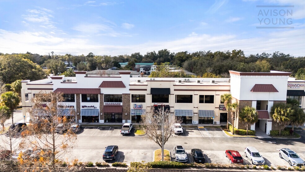 Primary Photo Of 3950 S Us-17-92 Hwy, Casselberry General Retail For Lease