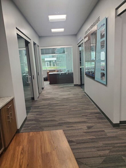 More Photos Of 440 Renaissance Dr, Saint Joseph Medical For Lease