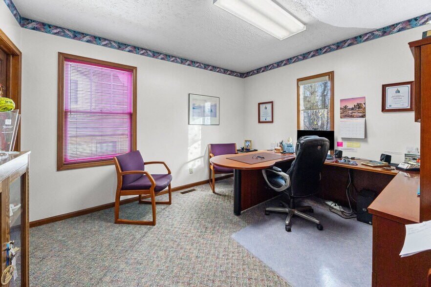 More Photos Of 1800 South St, Lafayette Office For Sale