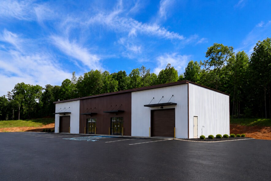 More Photos Of 2036 Frontage Rd, Anderson Warehouse For Sale