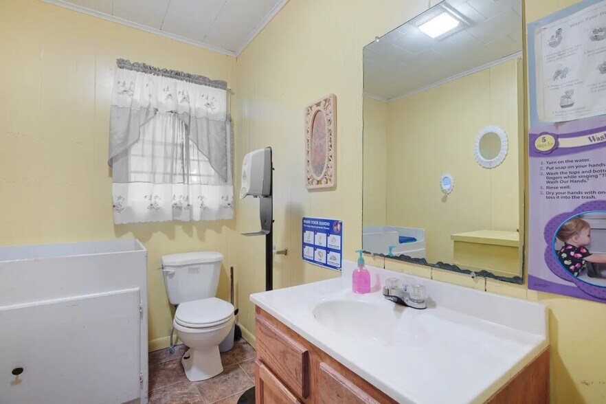 More Photos Of 229 Saint De Porres Street St, Broussard Specialty For Sale