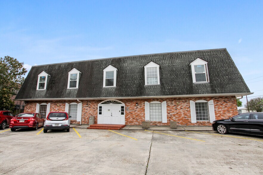 More Photos Of 4520 Wichers Dr, Marrero Medical For Lease