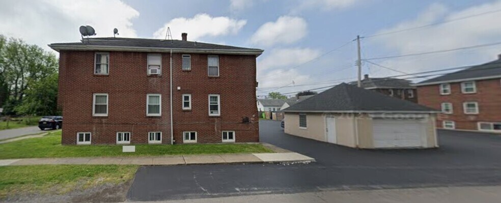 More Photos Of 3 Rudolph St, Lackawanna Apartments For Sale