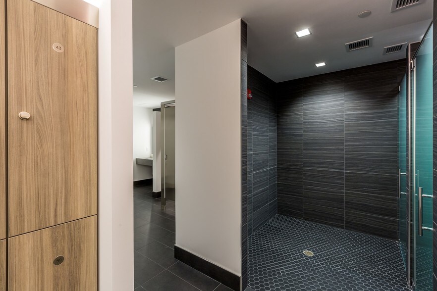 More Photos Of 320 Boston Post Rd, Darien Office For Lease