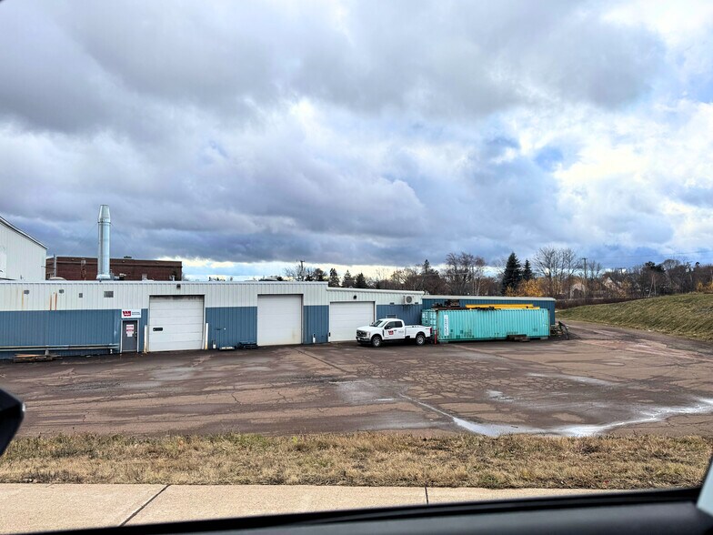 More Photos Of 80 Enterprise St, Moncton Industrial For Sale