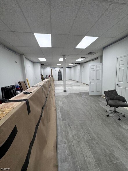 More Photos Of 119 W Broadway, Paterson Flex For Sale