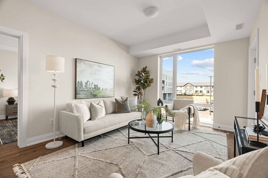 More Photos Of 600 Sunningdale Rd E, London Apartments For Lease